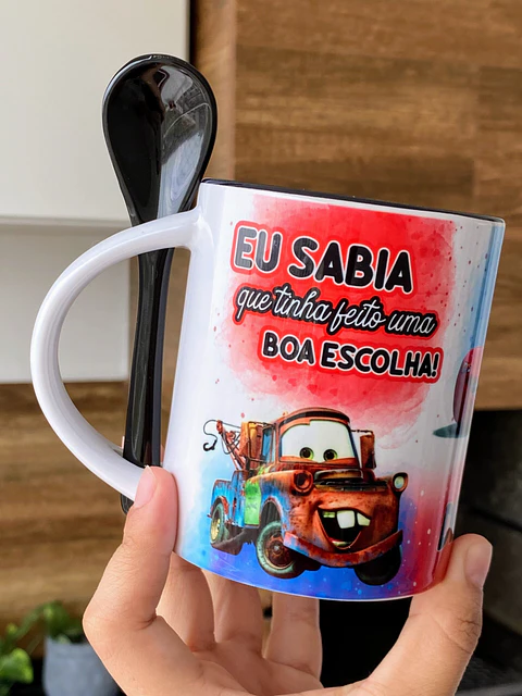 Arte Caneca Eu Sabia que tinha feito uma Boa Escola - Meu Mio Amigo Arquivo Png