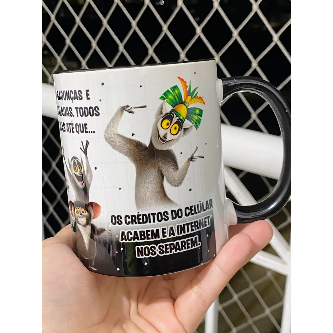 Arte Caneca Eu Prometo te incomodar na alegria e na tristeza Rei Julien Arquivo Png 3
