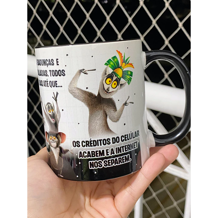Arte Caneca Eu Prometo te incomodar na alegria e na tristeza Rei Julien Arquivo Png 3