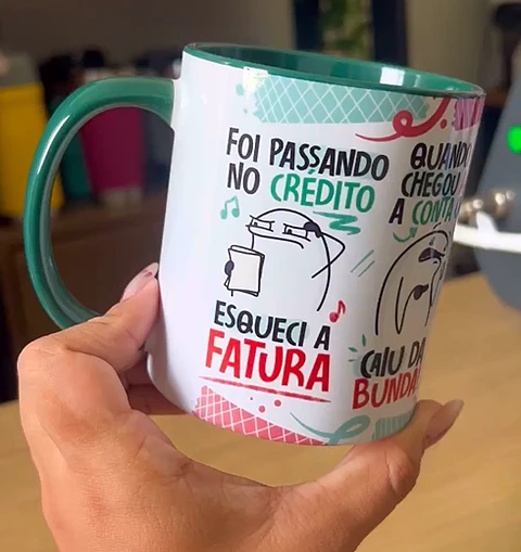 Arte Caneca Fui Passando no Crédito Esqueci a Fatura Arquivo Png 