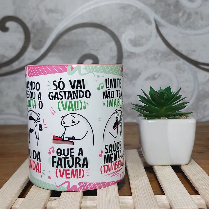 Arte Caneca Fui Passando no Crédito Esqueci a Fatura Rosa Arquivo Png 2