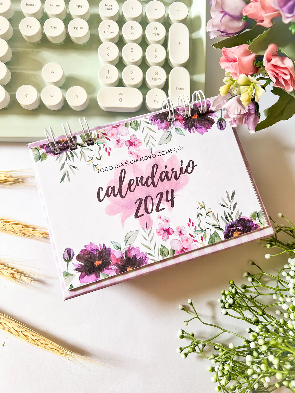 Arquivo Calendário de Mesa 2024 em Pdf 3