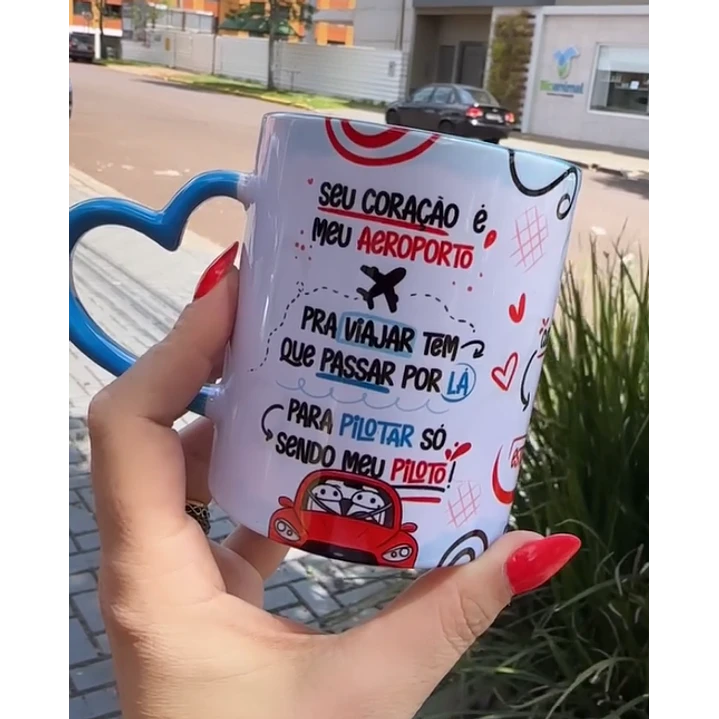 Arte Caneca Flork Seu Coração é Meu Aeroporto pra Viajar Tem que Passar por Lá Arquivo em Jpg 1