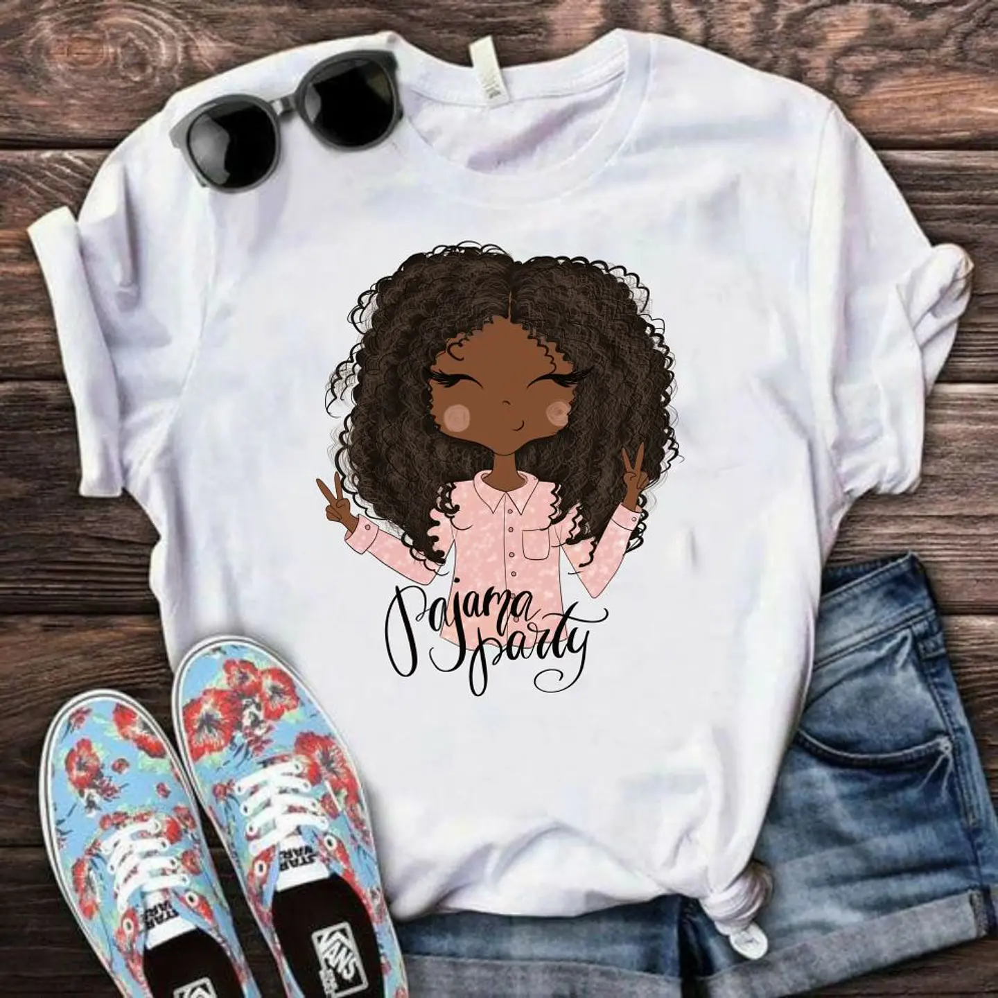 12 Artes para Camisa Mulheres Arquivo em Png 1