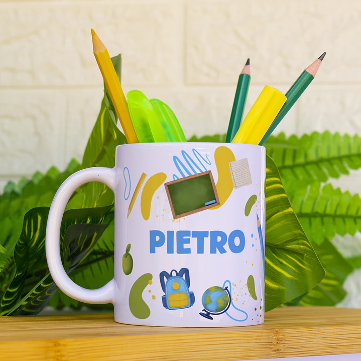 52 Artes para Caneca Squeeze Toalhinhas e Etiquetas Volta as aulas Arquivo em Png 13