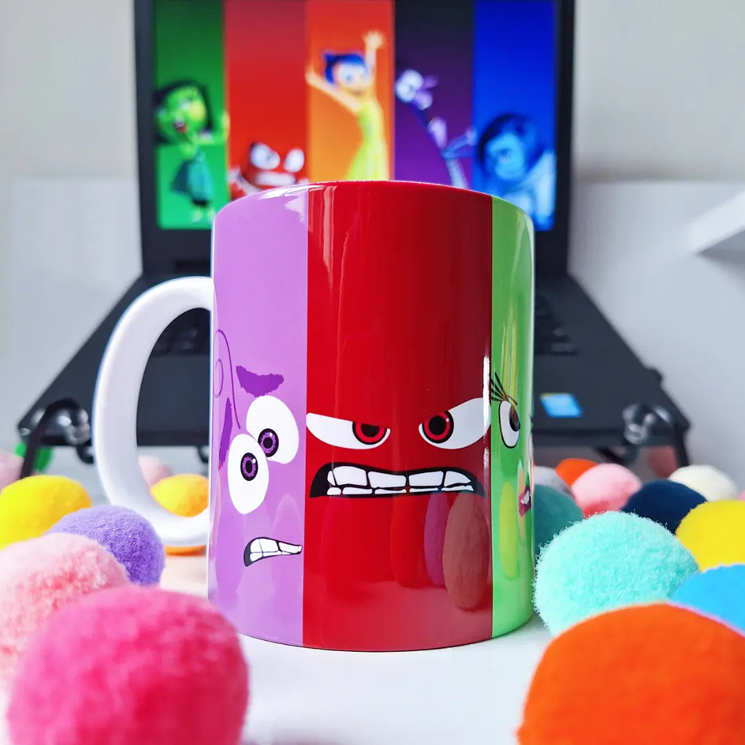 Arte para Caneca Divertidamente Arquivo em Jpg 1