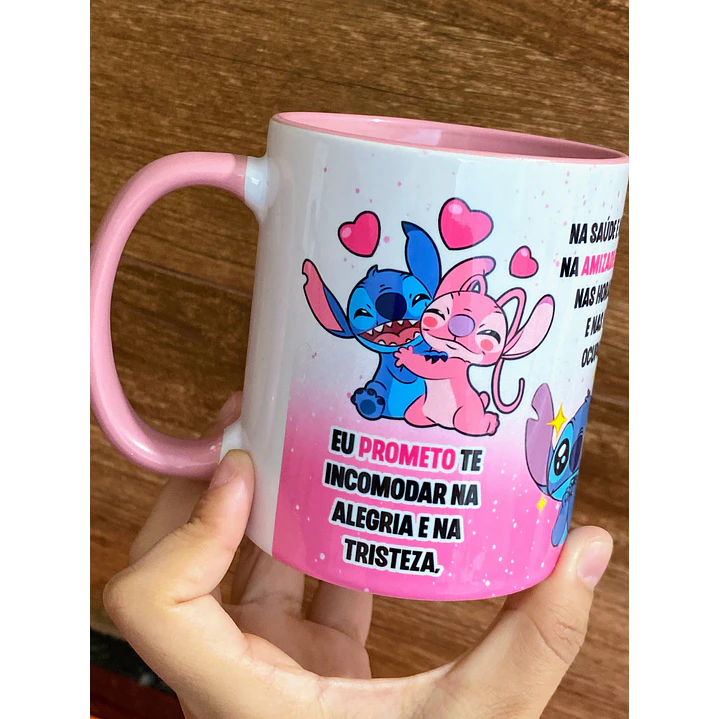 Arte Caneca Stitch Eu prometo te incomodar na alegria e na tristeza, na saude e na doença, na amizade e no amor Arquivo em Jpg 1