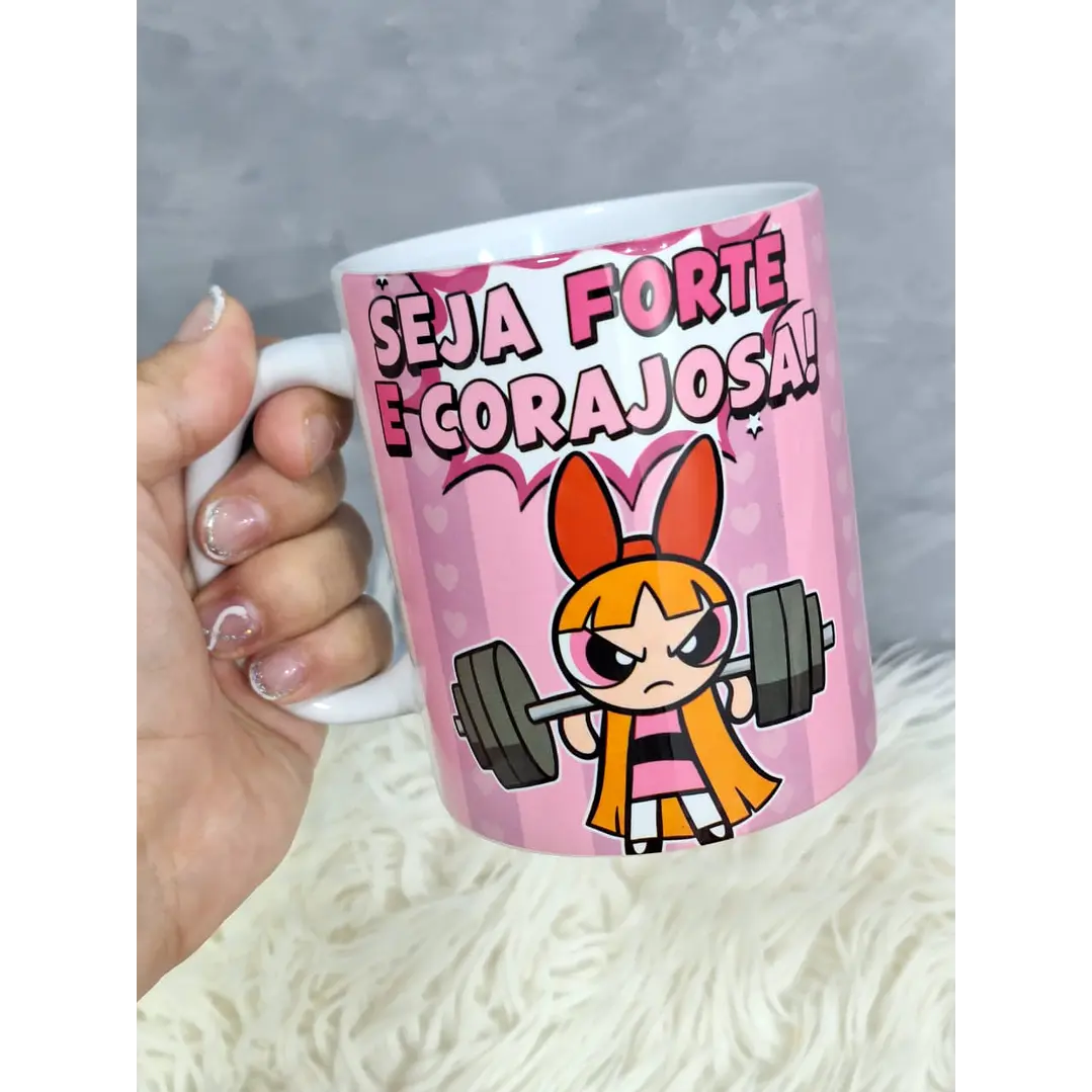 3 Artes Caneca Seja Forte e Corajosa Academia - Meninas Super Poderosas Arquivo Jpg   4