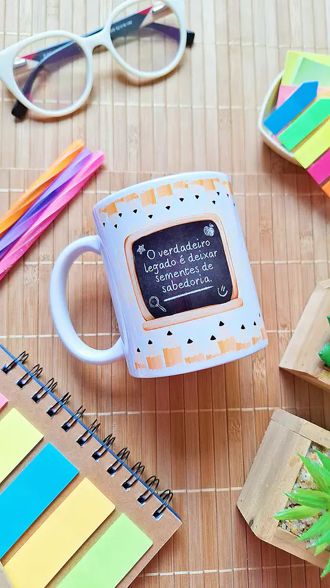Arte Caneca O verdadeiro legado é deixar sementes de sabedoria Arquivo em Png 
