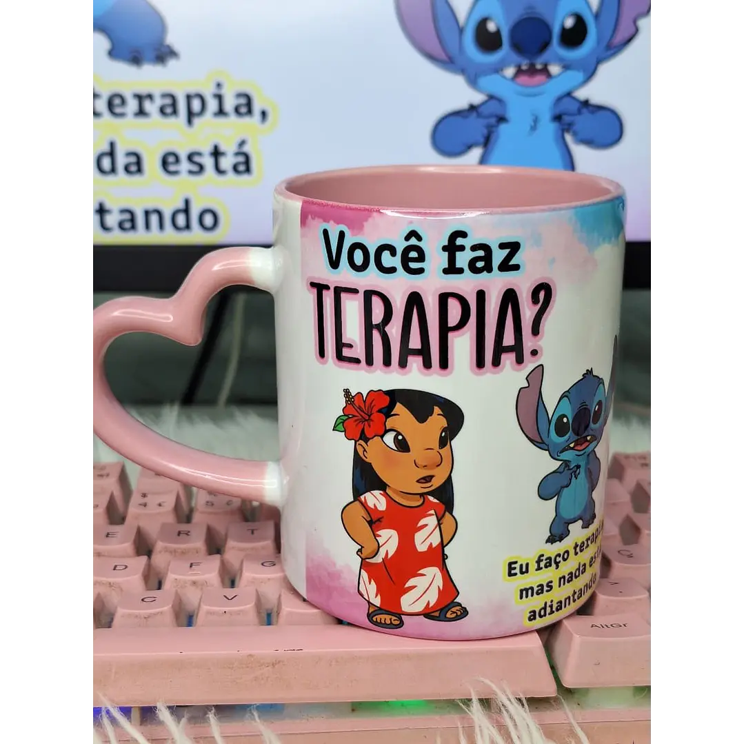Arte Caneca Stitch Agressividade Crônica  Arquivo em Png  1