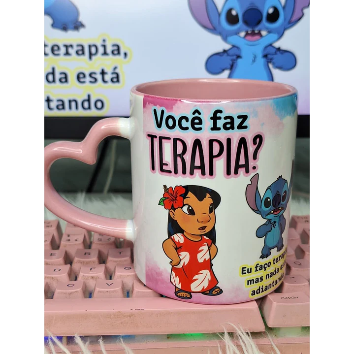 Arte Caneca Stitch Agressividade Crônica  Arquivo em Png  1