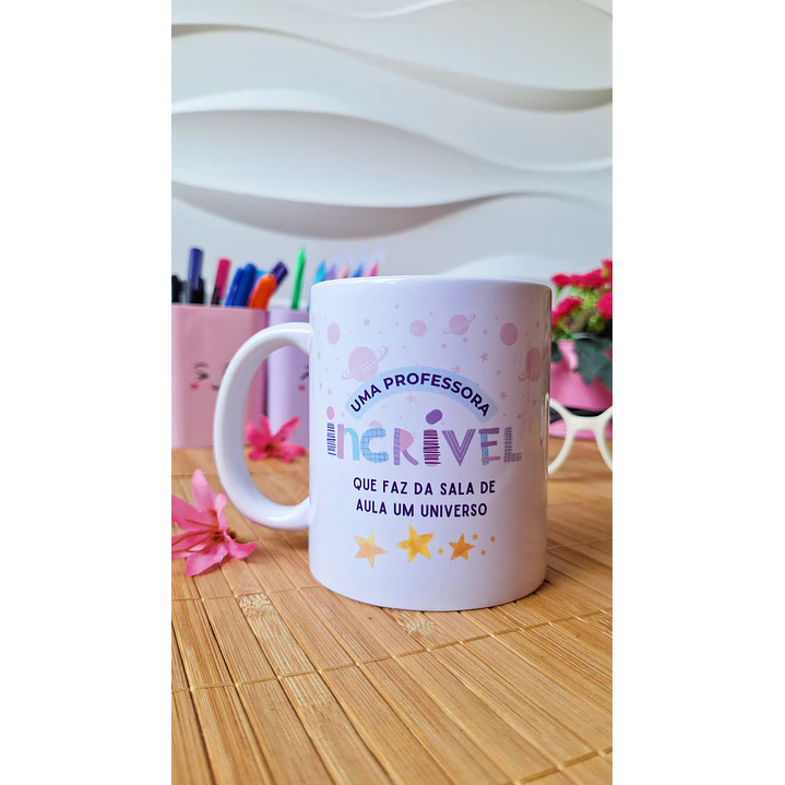 Arte Caneca Uma professora incrível que faz da sala de aula um universo Arquivo em Png 1