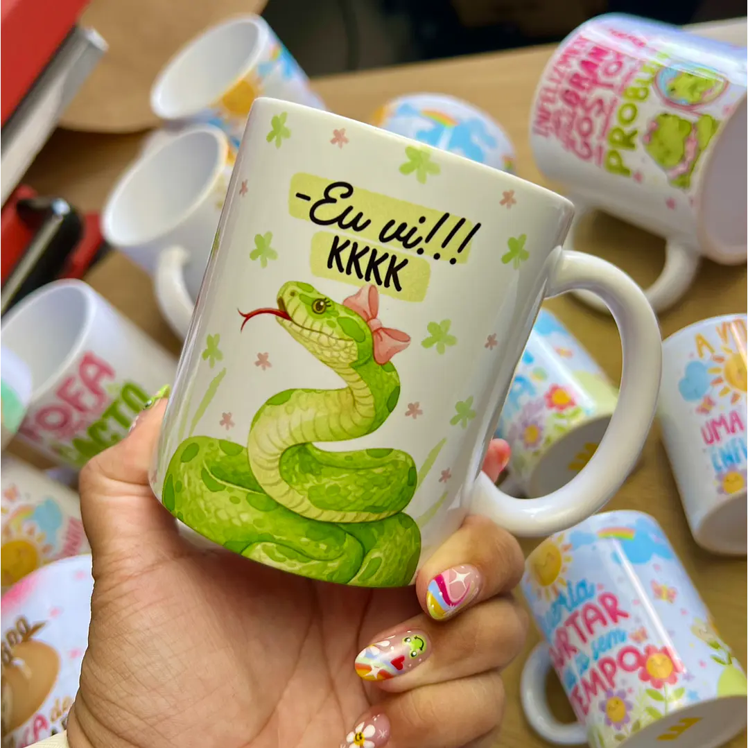 2 Artes para Caneca Amigas Cobra e Galinha Arquivo em Png 2