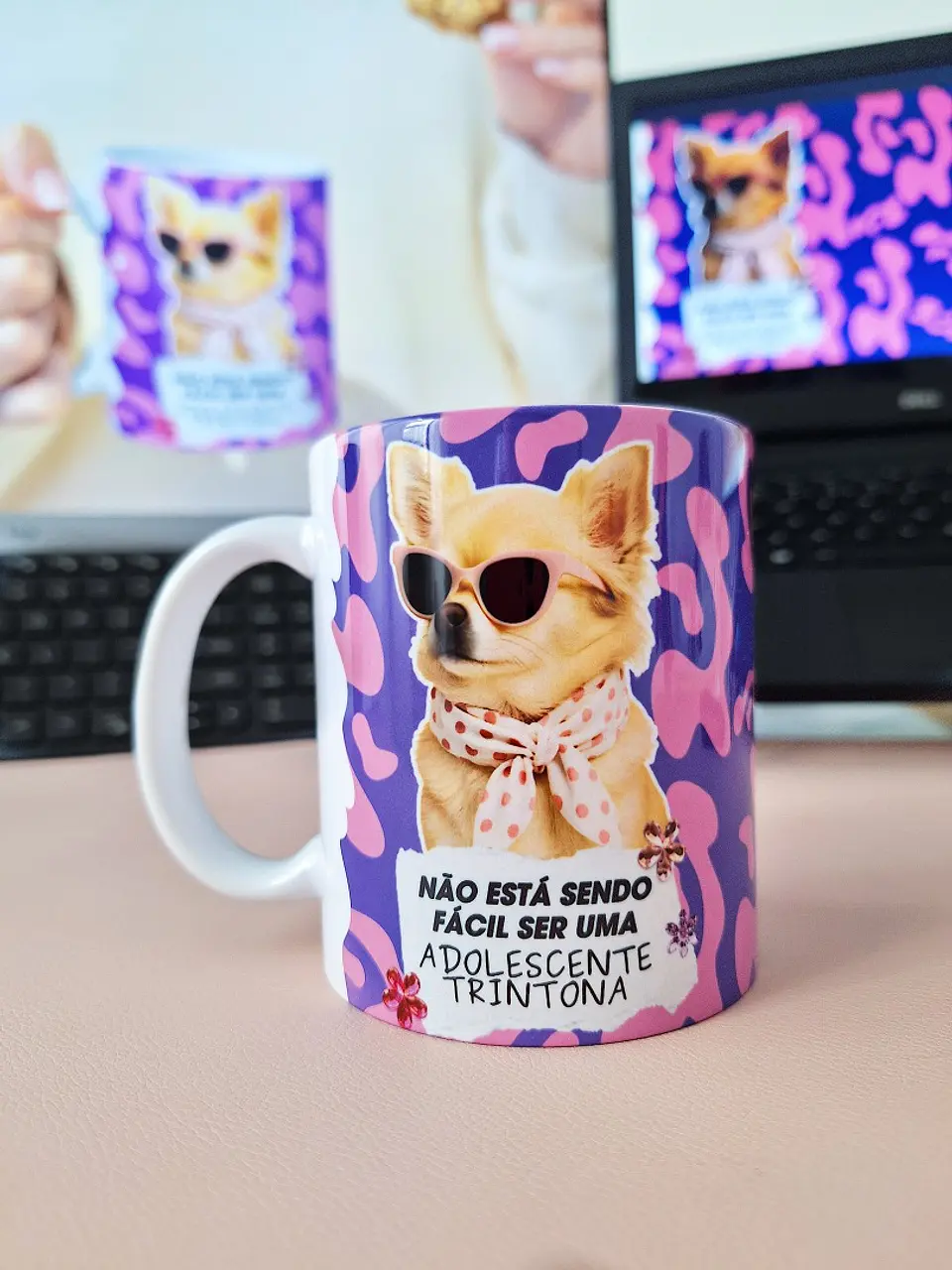 Arte Caneca Não está sendo fácil ser uma adolescente trintona Arquivo em Jpg 1