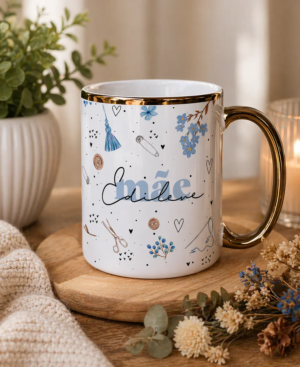Artes para Caneca Costureira Suas Mãos teceram o amor - Mãe Azul Bebe em Png  2