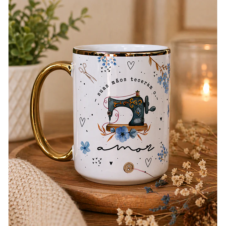 Artes para Caneca Costureira Suas Mãos teceram o amor - Mãe Azul Bebe em Png  1