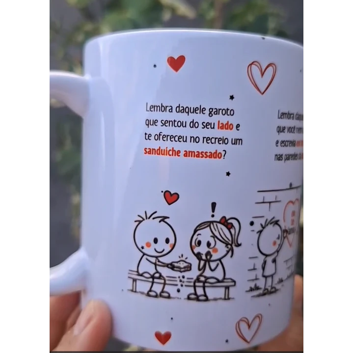 Arte Caneca Lembra daquele garoto que sentou do seu lado e te ofereceu no recreio um sanduíche amassado? Romântico anônimo! Arquivo em Pdf  1