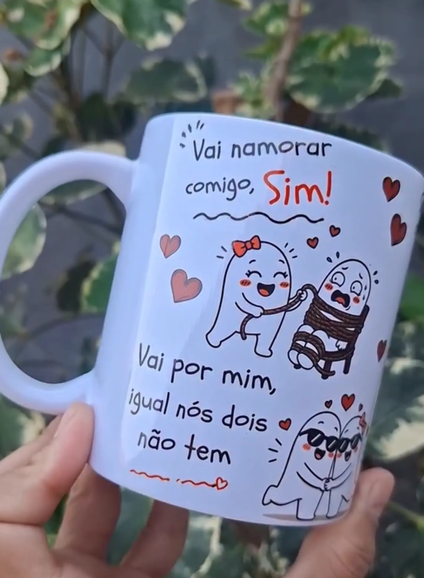 Arte Caneca Vai namorar comigo? Sim!, Se reclamar, cê vai casar também, Seu coração é meu e o meu é seu também, Vai por mim, igual nós dois não tem, Com comunhão de bens. Arquivo em Pdf  1