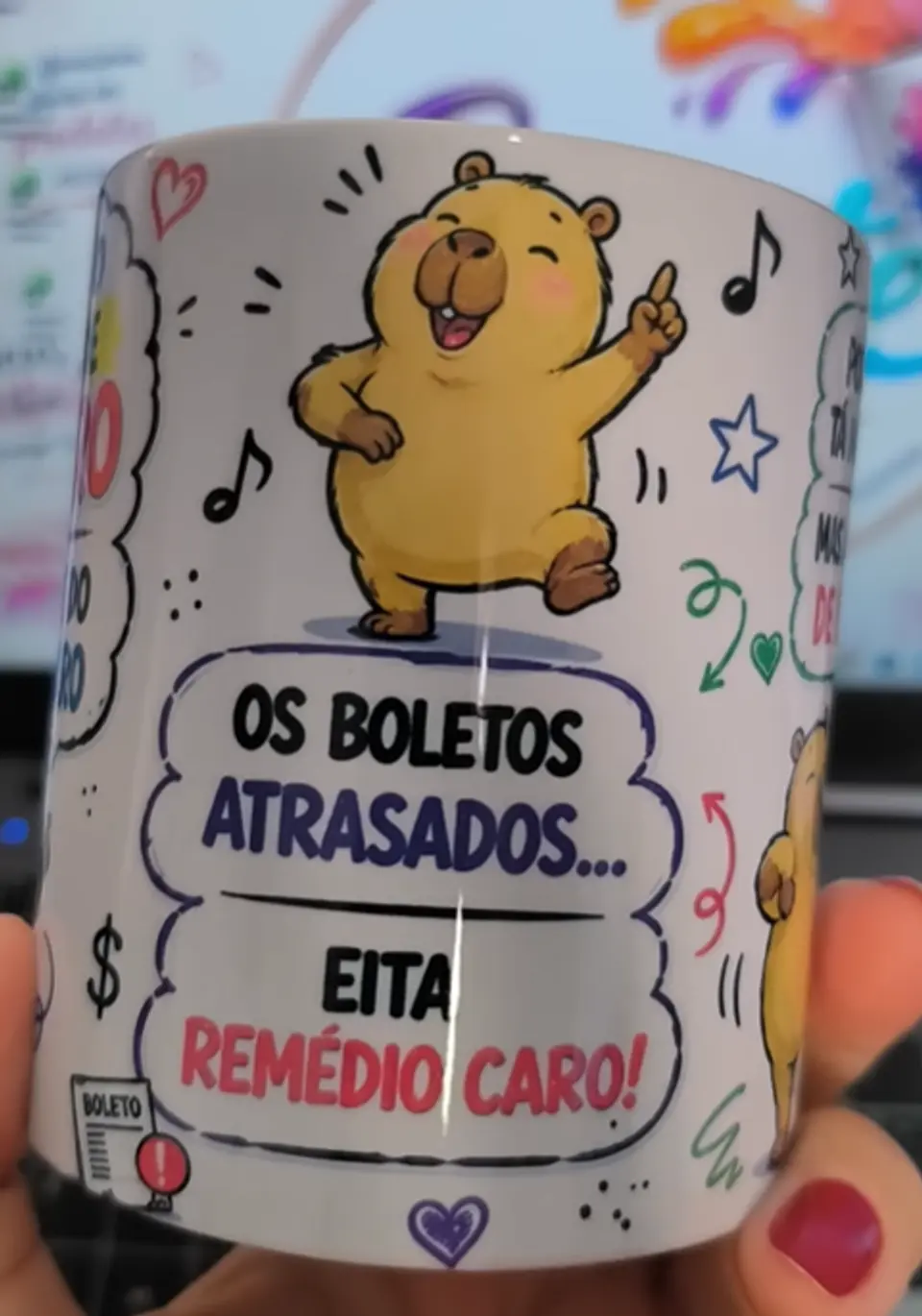 Artes para Caneca Capivara lá vai o bando de magro o bonde do monjaro, os boletos atrasados... em Png  2