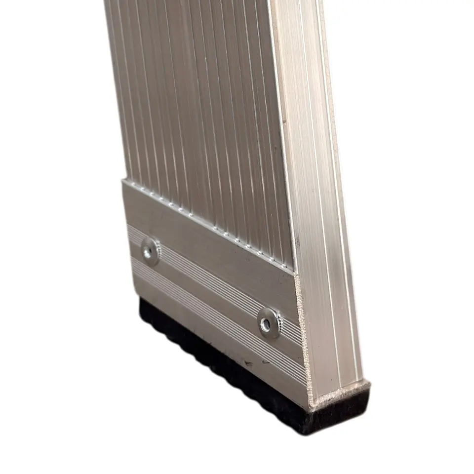 ESCALERA DE ALUMINIO TIJERA 1,72 METROS / 6 PELDAÑOS 6