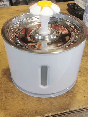 Fuente de agua Pet Fountain 2.4L