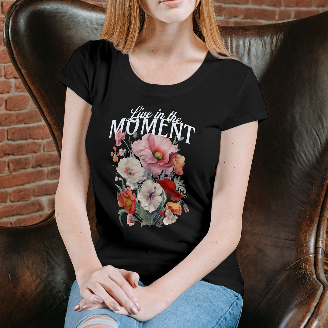 T-shirt Mulher flores moment 1