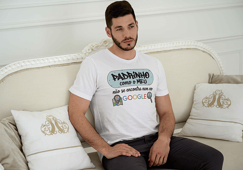 T-shirt ou Hoodie "Padrinho nem no Google se encontra" – Presente de Páscoa Criativo