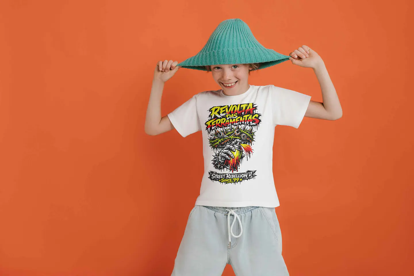 T-shirt Infantil Revolta das Ferramentas 1