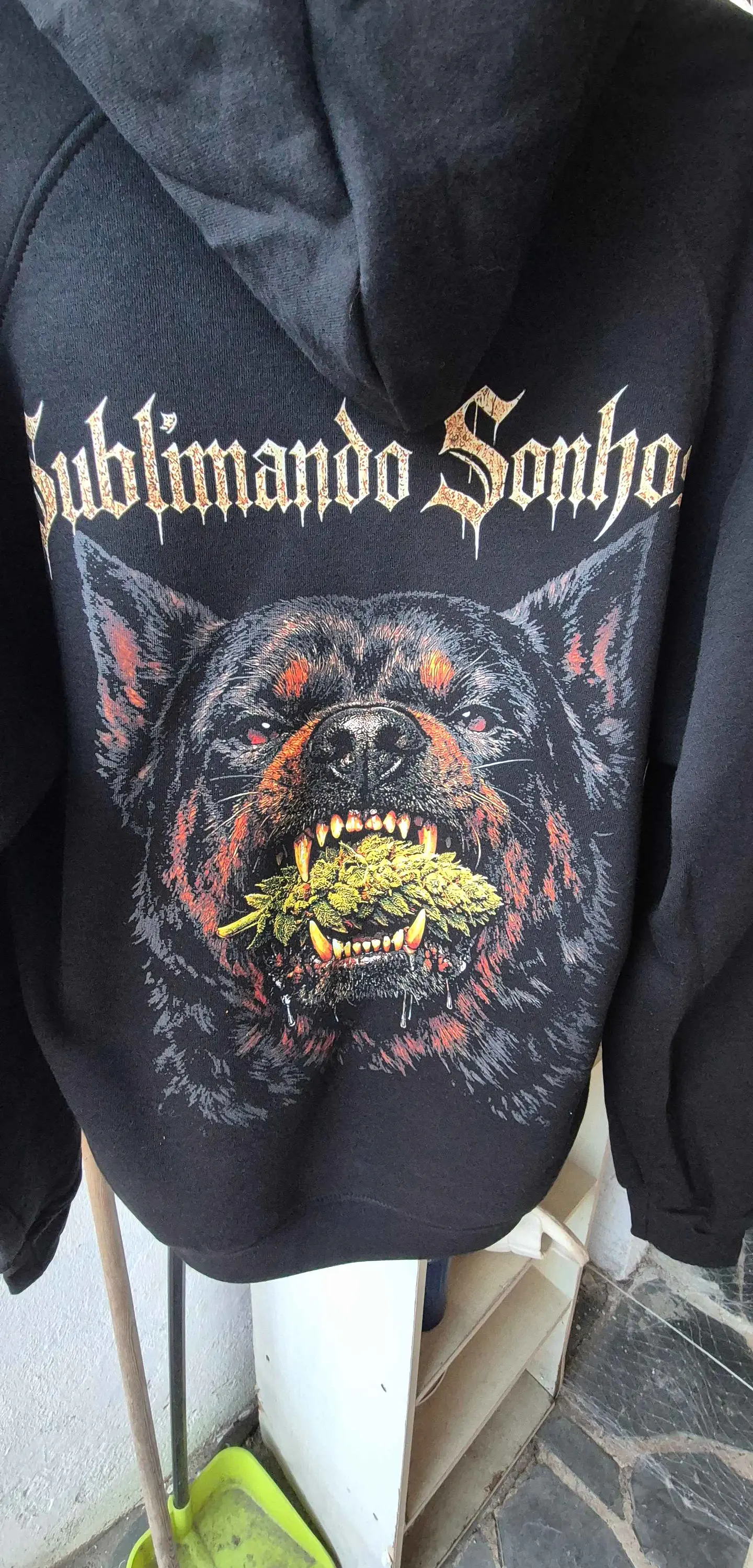 T_Shirts e hoodies  9