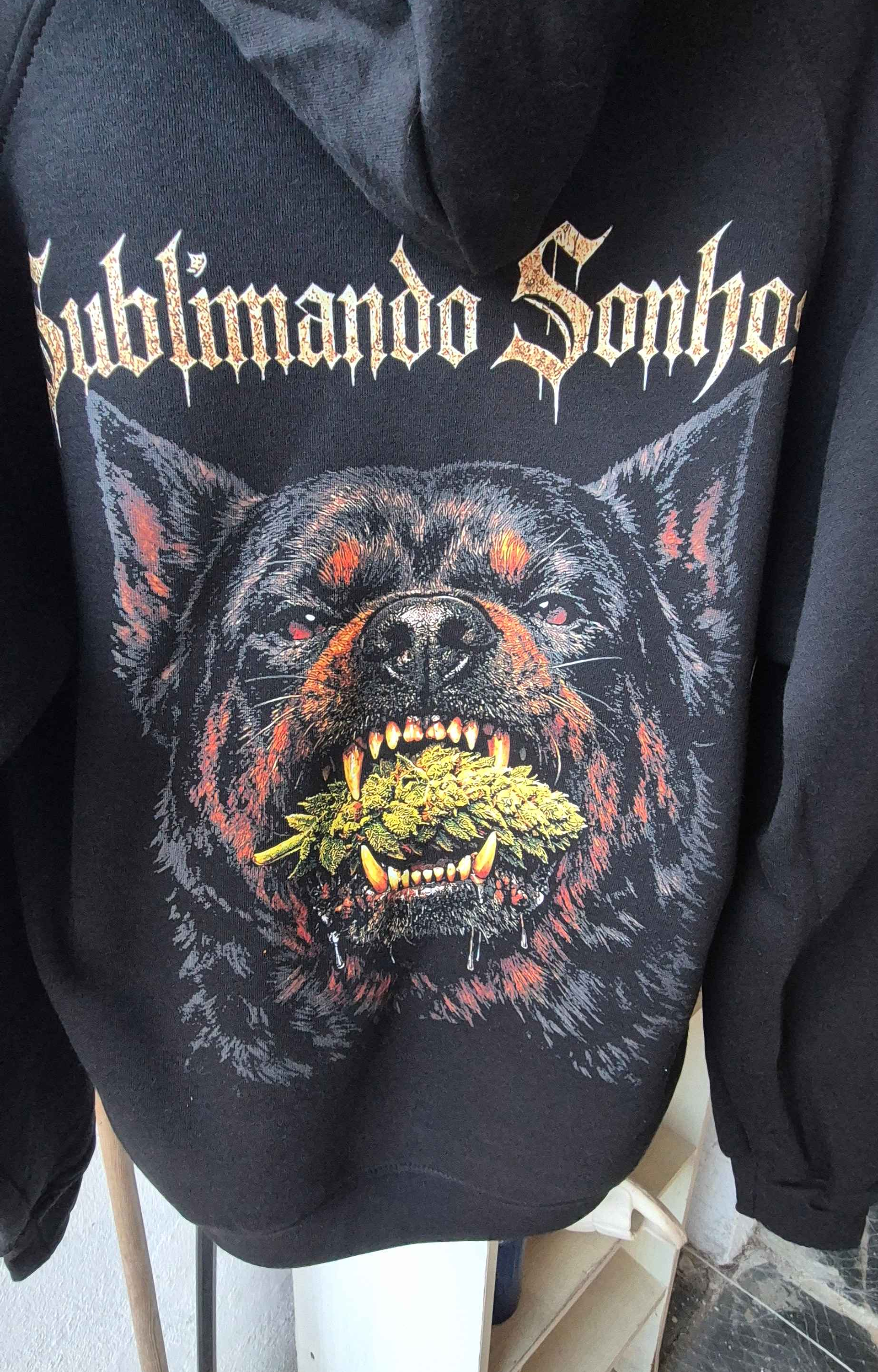 T_Shirts e hoodies  9