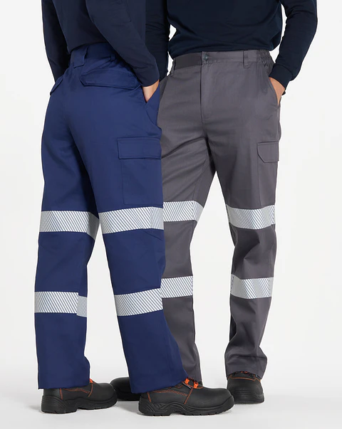 Pantalón Multibolsillos Con Cintas — Sem Personalização