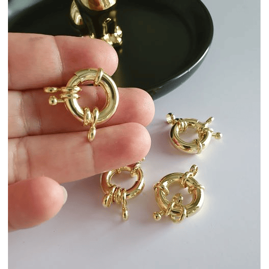 BROCHE TIMÓN 17MM ORO