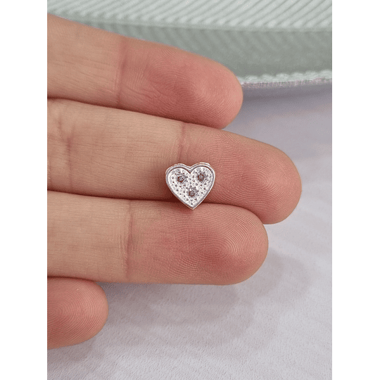 CONECTOR CORAZÓN CON CIRCÓN PLATA 