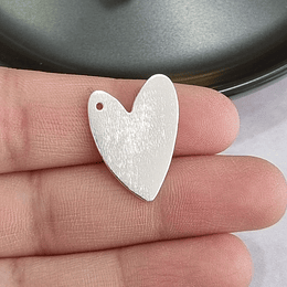 COLGANTE CORAZÓN 22MM PLATA