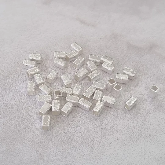 MOSTACILLA RECTANGULAR SATINADA 3MM PLATA