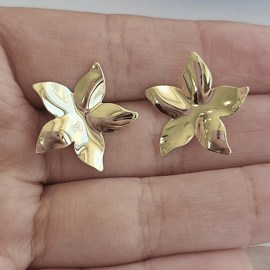 BASE FLOR 5 PUNTAS PLACA ORO
