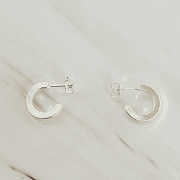 ARGOLLAS MINI CUADRADA LISA PLATA