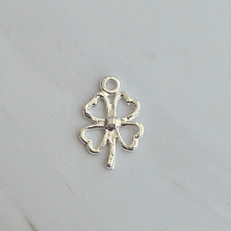 COLGANTE TRÉBOL CALADO ENCH.PLATA