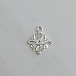 COLGANTE MINI NUDO DE BRUJA ENCH.PLATA