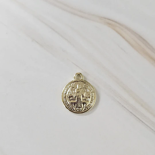 COLGANTE SAN BENITO CURVO 13MM ENCH.ORO