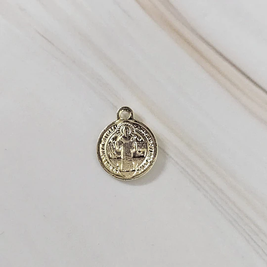 COLGANTE SAN BENITO CURVO 13MM ENCH.ORO