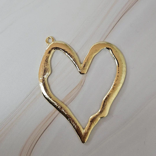 COLGANTE MAXI CORAZÓN IRREGULAR ORO