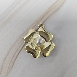 COLGANTE FLOR PERLA 20MM ENCH.ORO