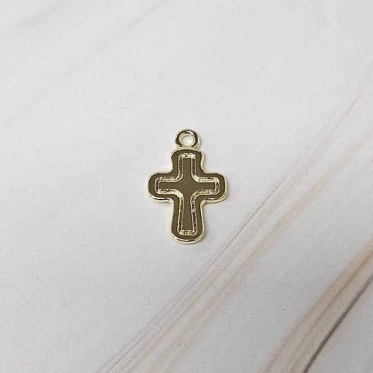 COLGANTE CRUZ LISA 19MM ENCH.ORO