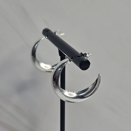 ARGOLLAS LIJADAS EN PUNTA 22MM ENCH.PLATA 