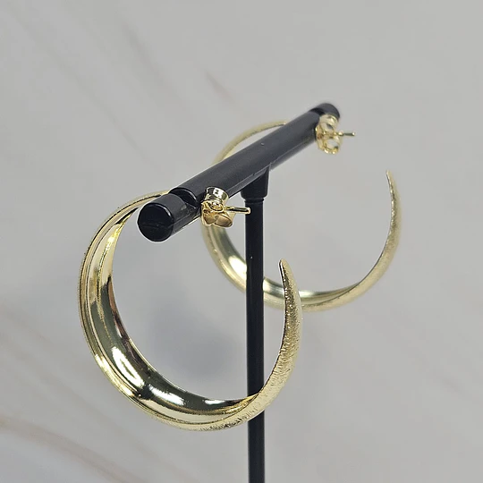 ARGOLLAS LIJADAS EN PUNTA 33MM ENCH.ORO
