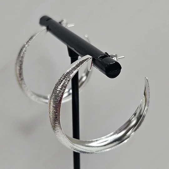 ARGOLLAS LIJADAS EN PUNTA 33MM ENCH.PLATA