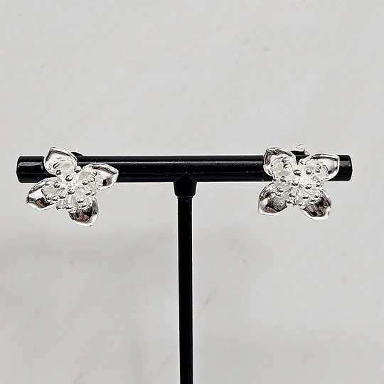 AROS FLOR DE CIRUELO 18MM ENCH.PLATA