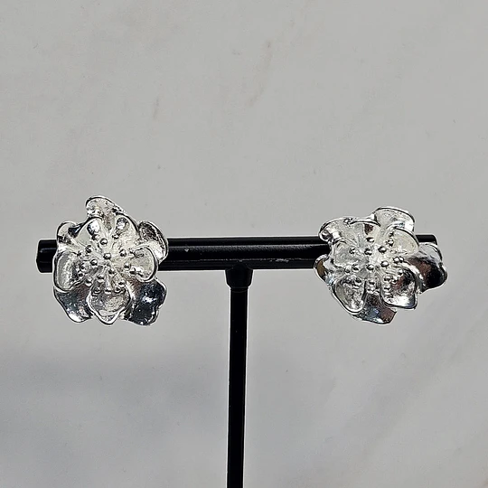 AROS FLOR CAPUCHINA 20MM ENCH.PLATA