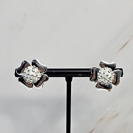 AROS FLOR DEL CORNO 18MM ENCH.PLATA